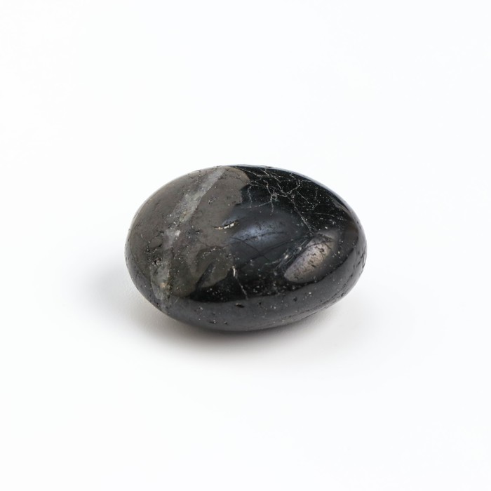 Камень натуральный "Черный Турмалин", 16 г, минерал галтовка оптом