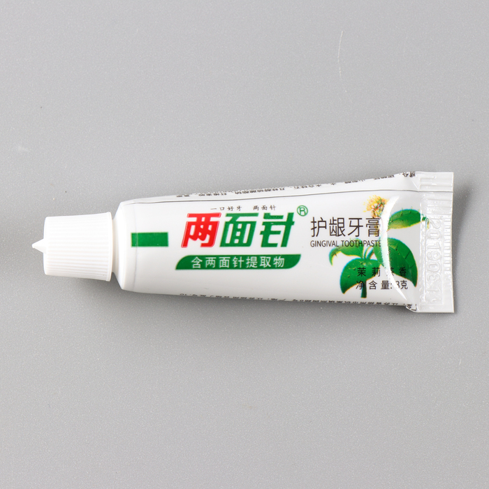 Зубная паста традиционная, травяная, 3 г оптом