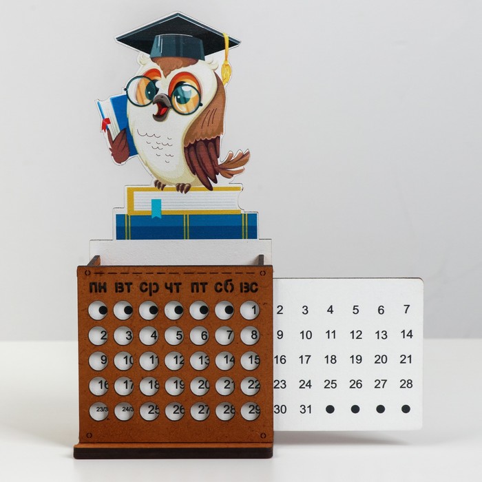 Календарь-карандашница "Мудрая сова", мдф, дуб, 16,5х8,5х21 см оптом