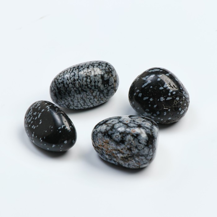 Камень натуральный "Кахолонг", 21 г, минерал галтовка оптом